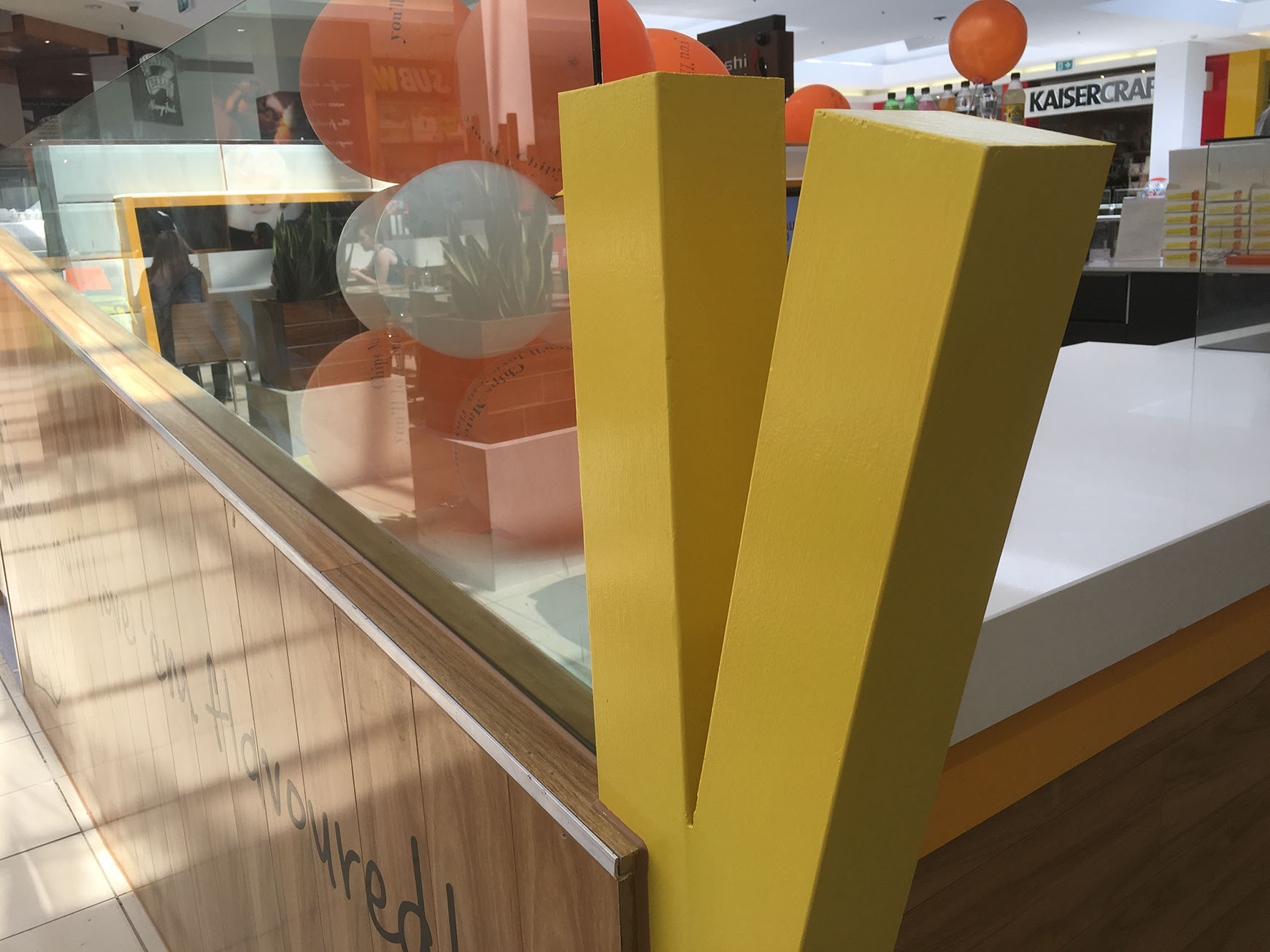 brand development, retail design, juice bar store design, kiosk design