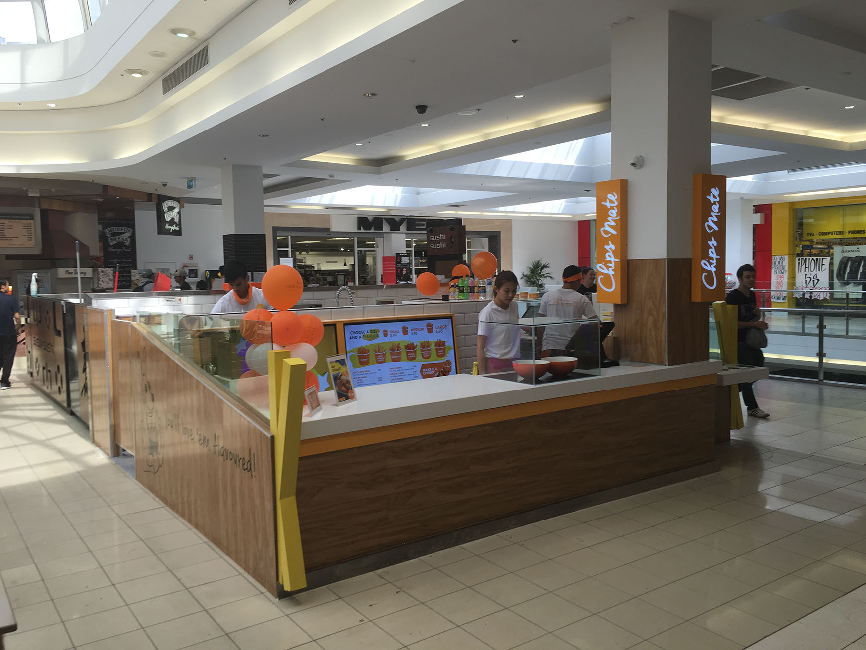 brand development, retail design, juice bar store design, kiosk design