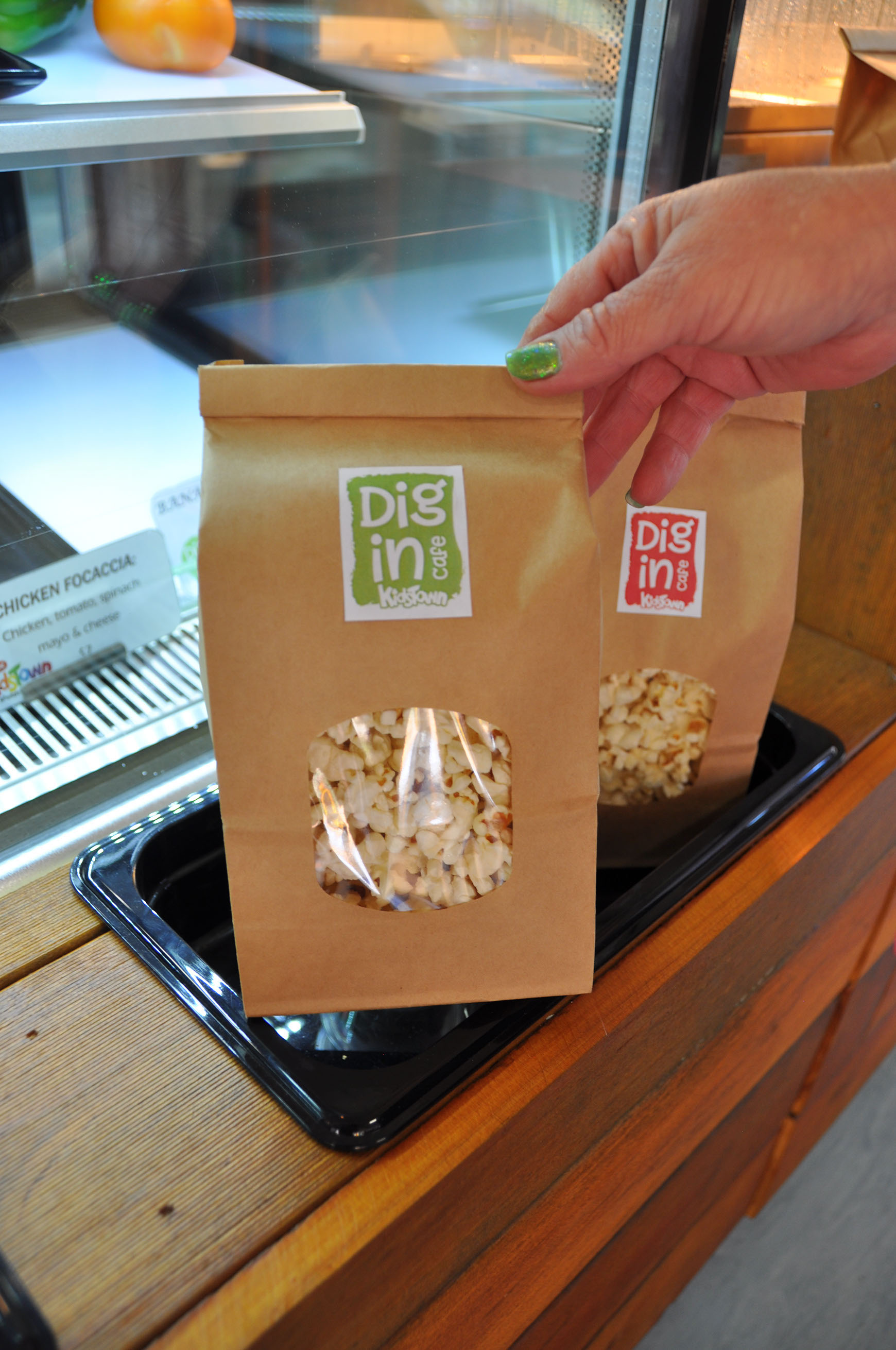 Kidstown Dig in cafe design