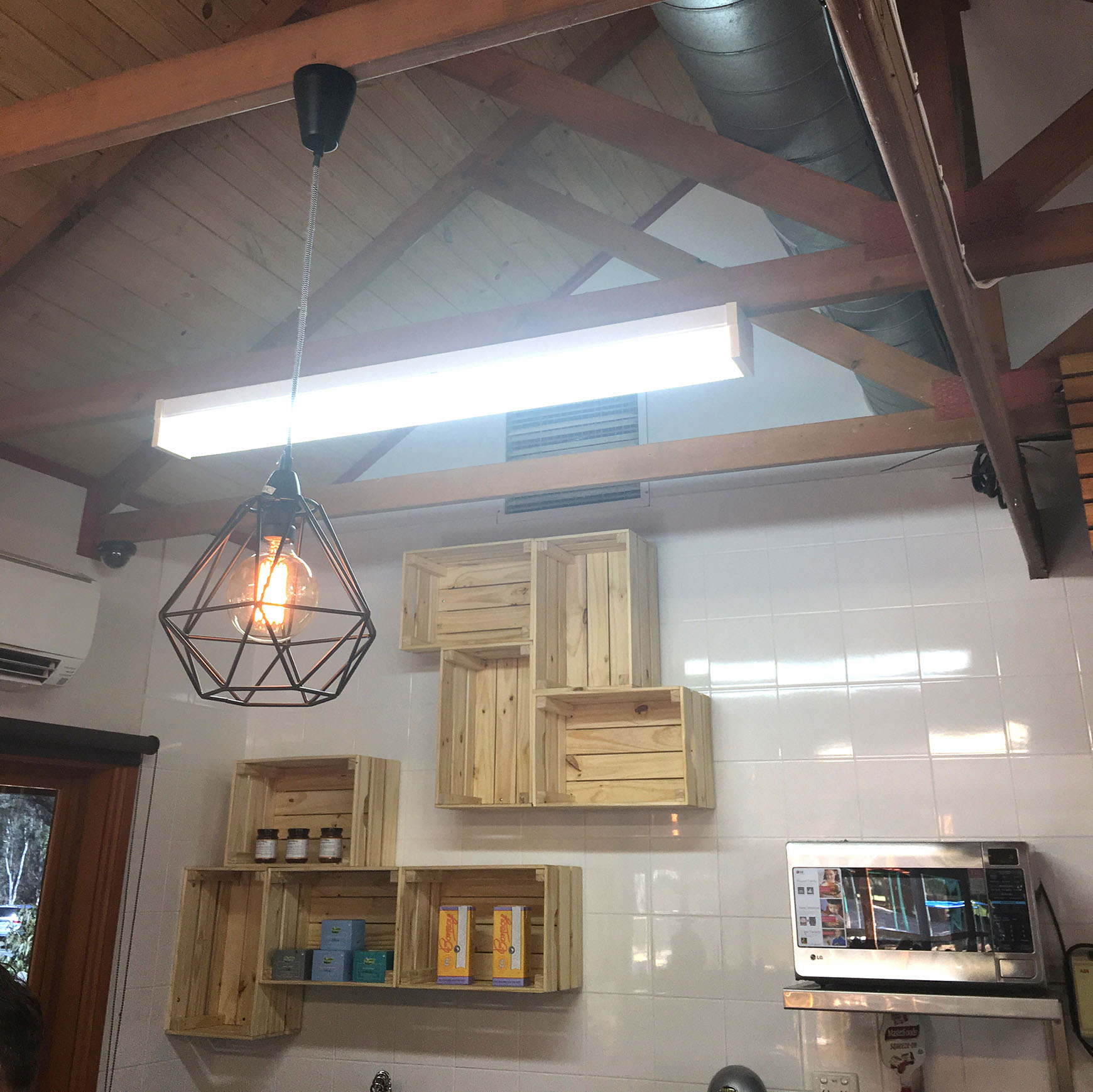 Kidstown Dig in cafe design