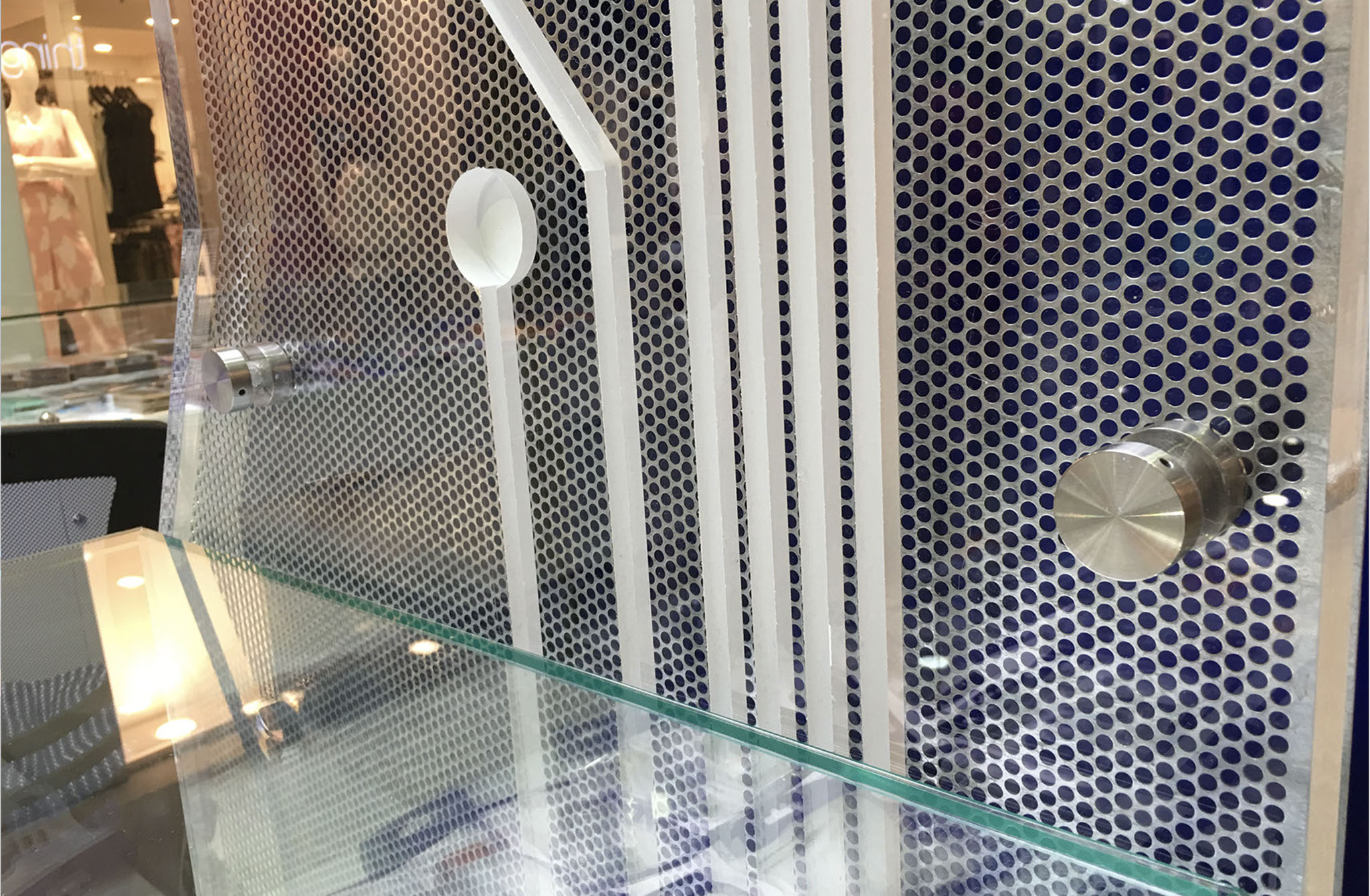 Logo design Boost Juice Bars