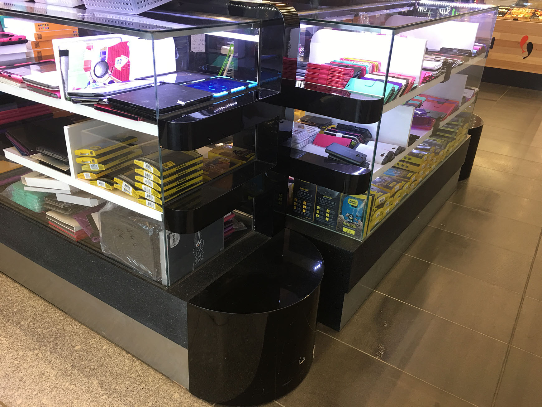 Retail kiosk design My Touch