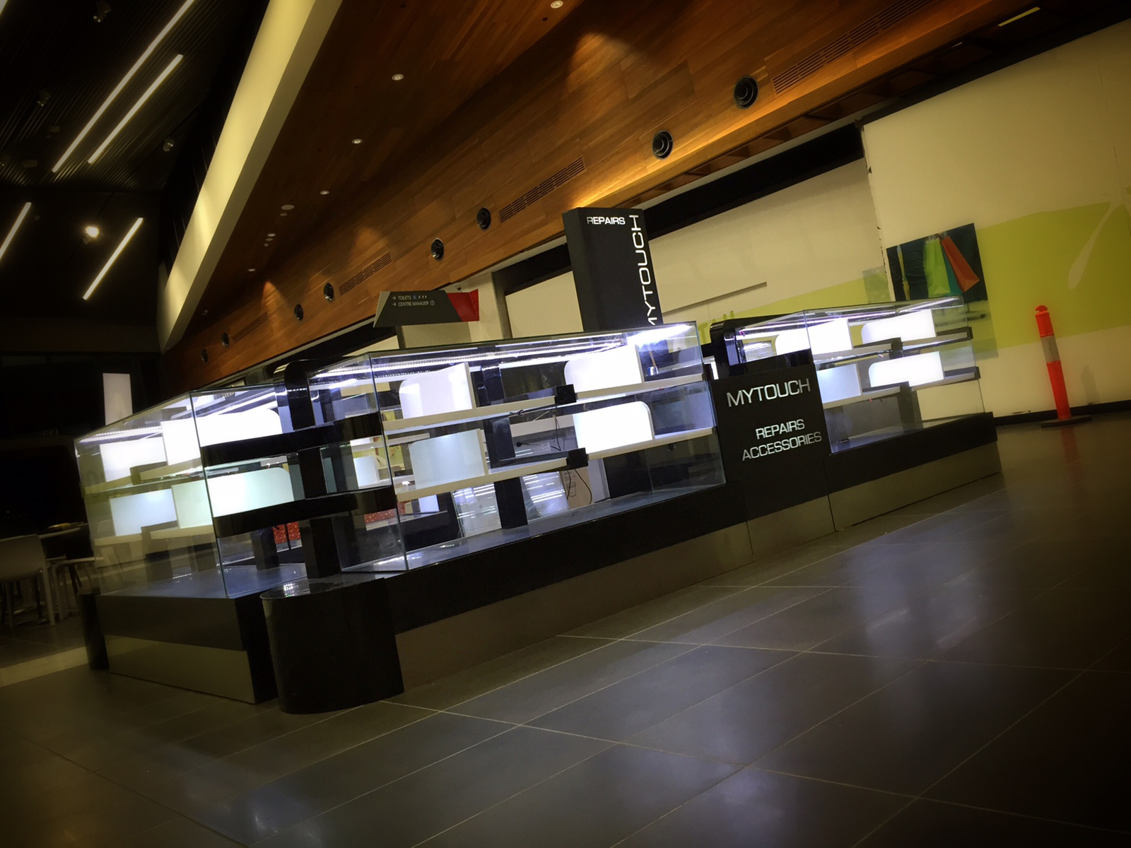 Retail kiosk design My Touch