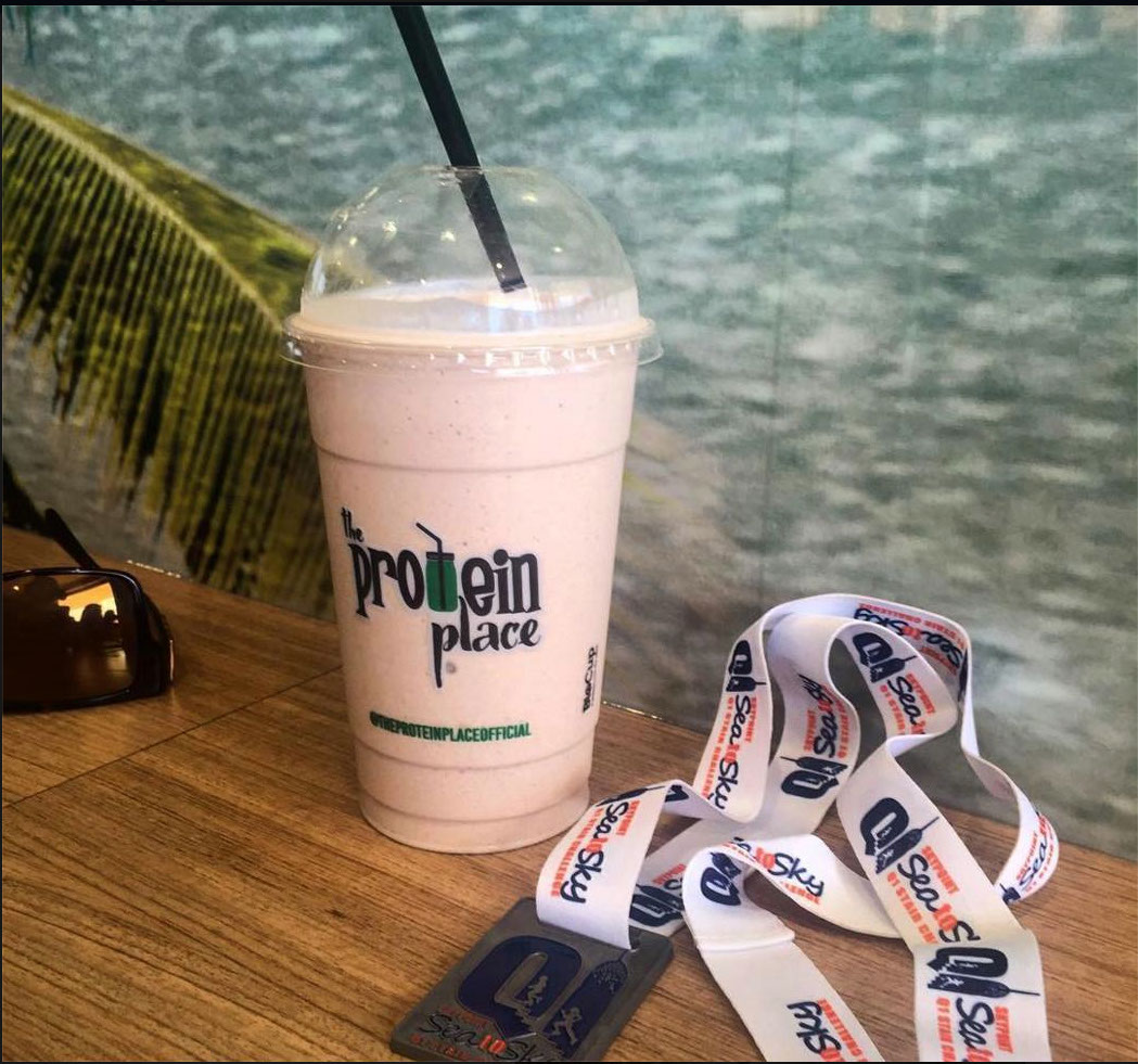 Logo design Boost Juice Bars