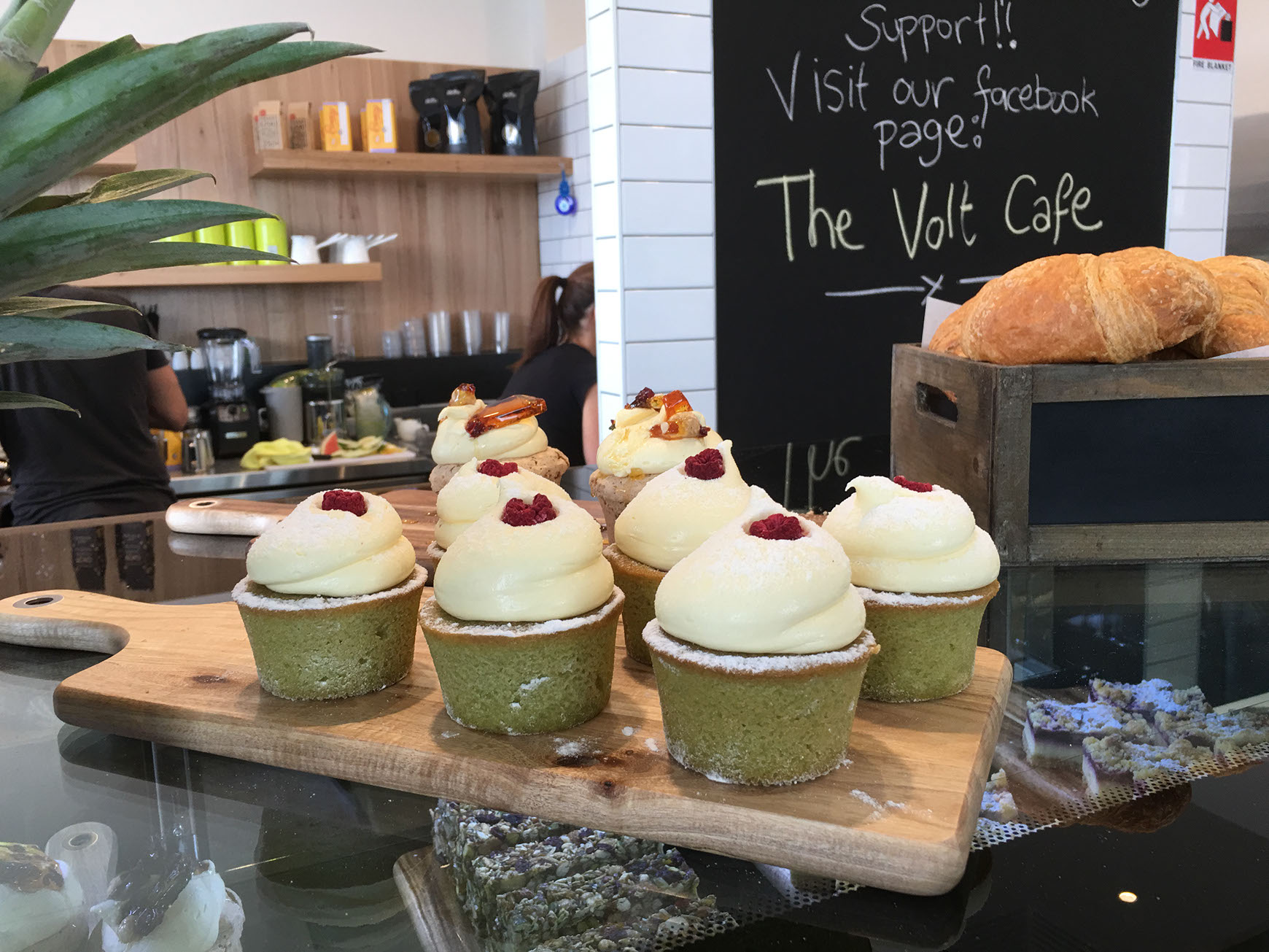 Logo design Boost Juice Bars